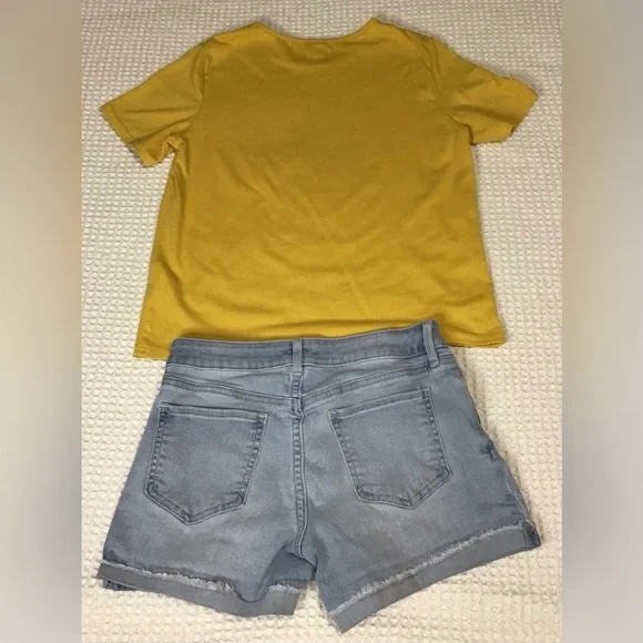 Gap Kids Girls Denim Shorts and Shein Butterfly Top Size 12-13Y - Picture 3 of 11